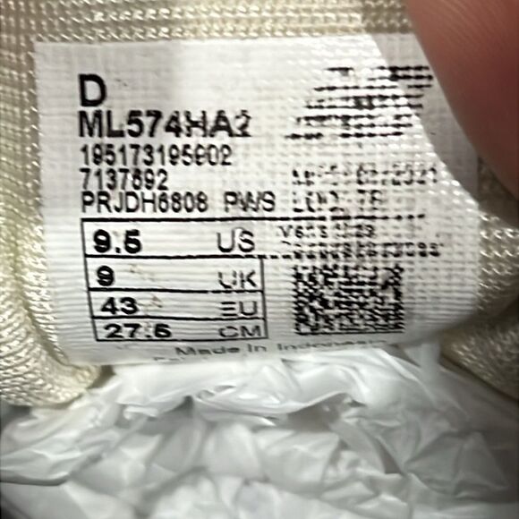 🔥🔥 NEW BALANCE Classic 574 Sneakers “Rainbow Pack” Men Sz 9.5 - EXCELLENT - Picture 14 of 16